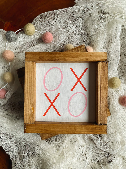 XOXO Sign